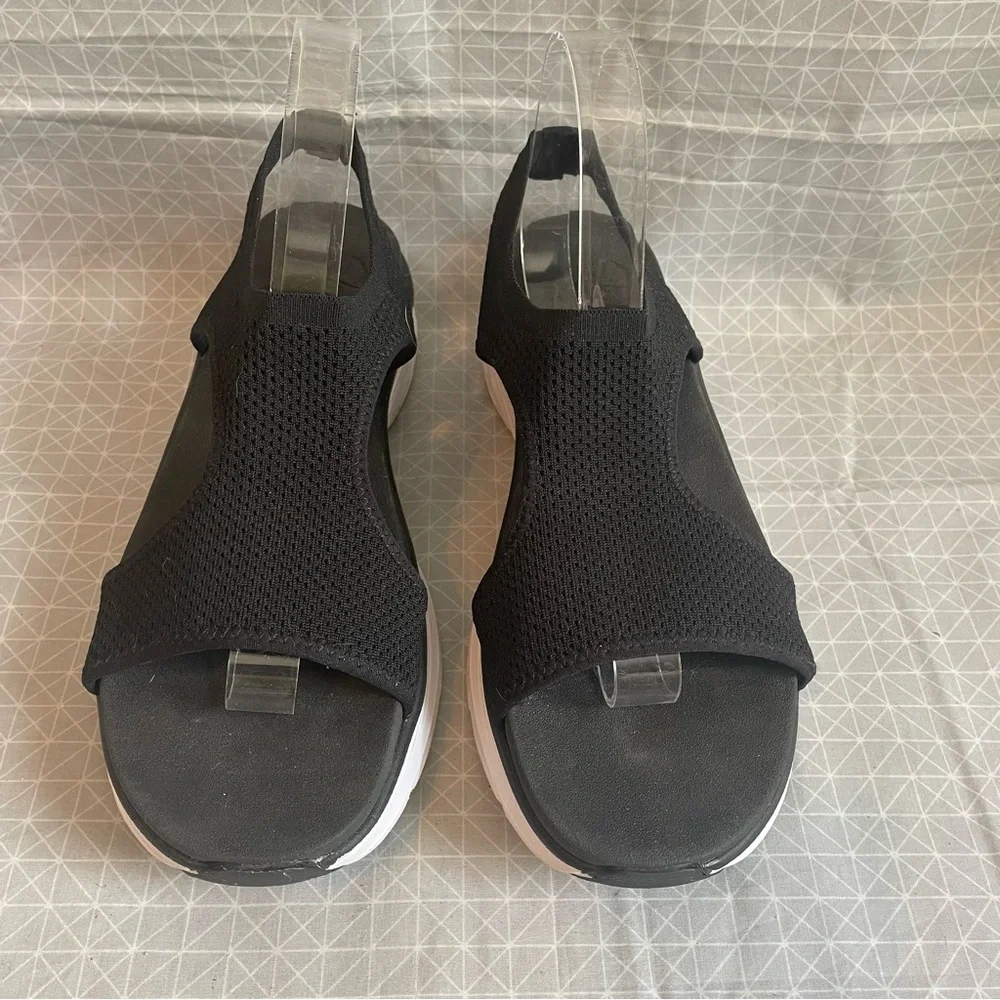 Skechers Relaxed Fit Luxe Foam Black Stretch Sandals 11 - Picture 2 of 7